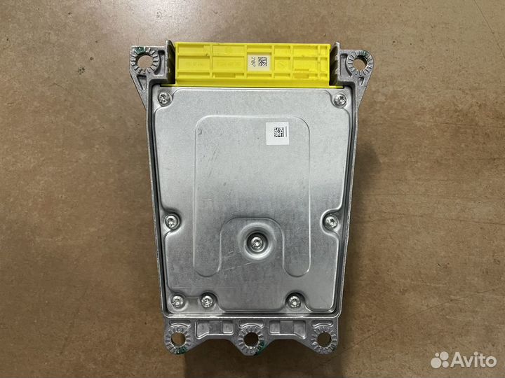 Блок управления SRS Mercedes GL164 W164 ML164