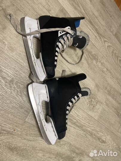 Хоккейные коньки 42