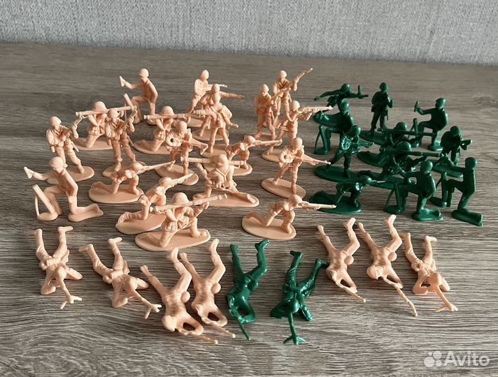 Солдатики игрушки набором