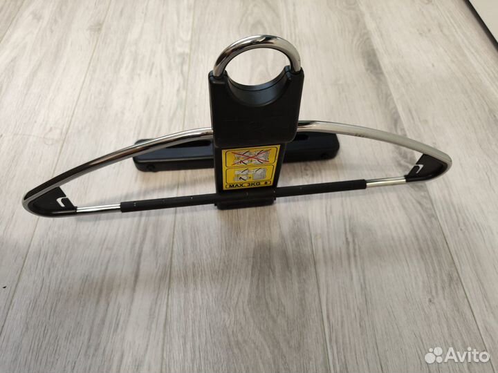 Вешалка для одежды (плечики) в машину KIA