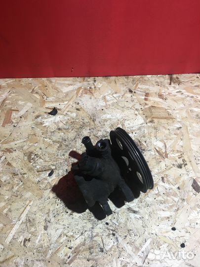 Насос гур Марк Креста Чайзер 2л 1G мотор