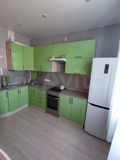 2-к. квартира, 54 м², 17/17 эт.