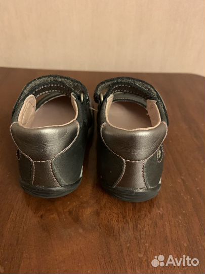 Туфли для девочки 19 размер