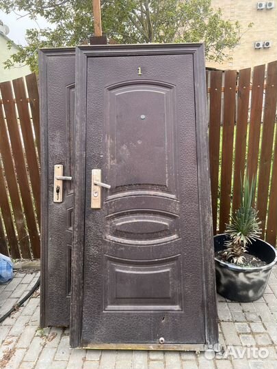 Металлическая дверь бу 860 2050