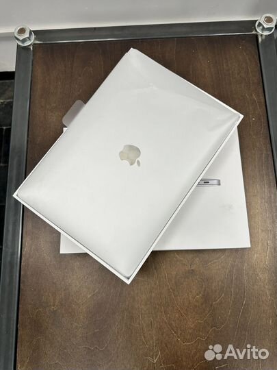 Apple macbook air 13 2020 m1 8gb 256