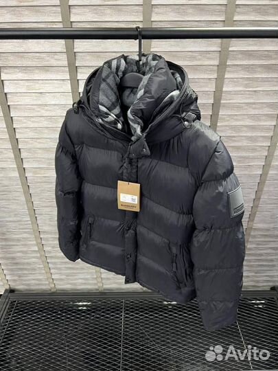 Пуховик Burberry Black