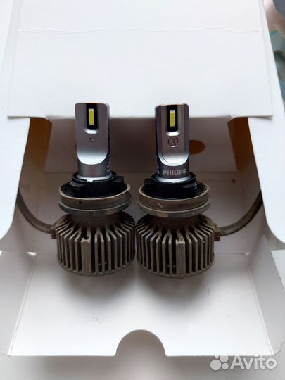 Лампы LED Philips Ultinon Pro 3022 H8 H11 H16