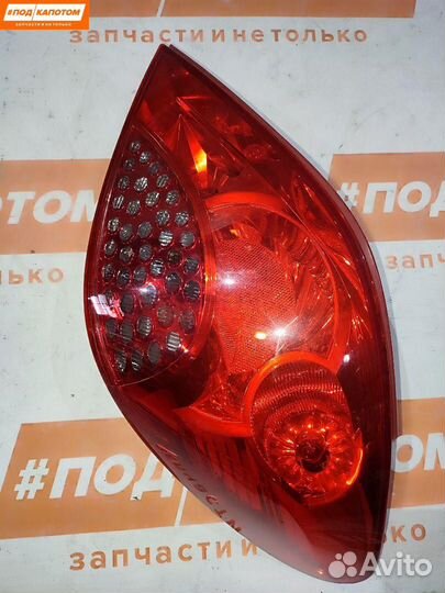 Фонарь задний правый Peugeot 207 2007