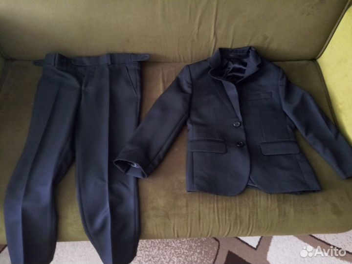 Школьный костюм