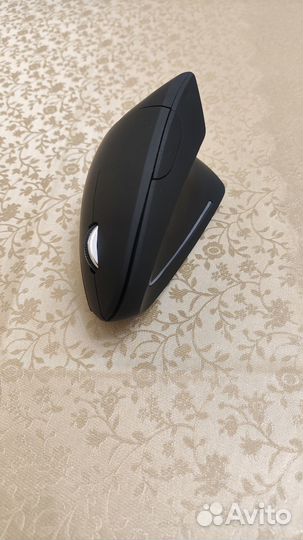 Мышка беспроводная вертикальная