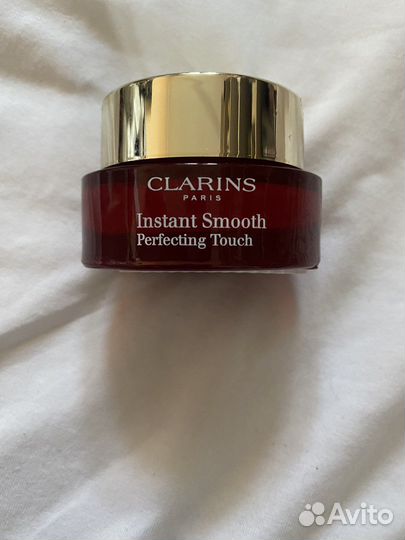 База под макияж Clarins от морщин