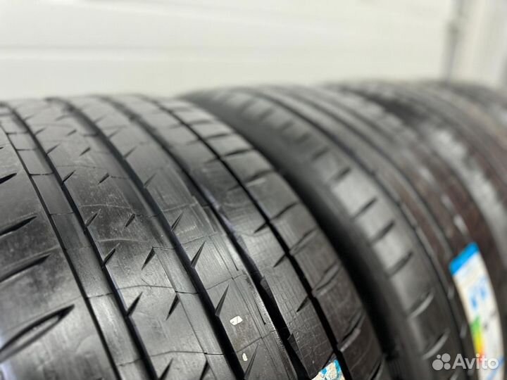 Michelin Pilot Sport 4 S 275/35 R21 и 315/30 R21 105Y