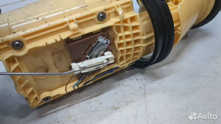 Насос топливный электрический Volkswagen Caddy, 2011