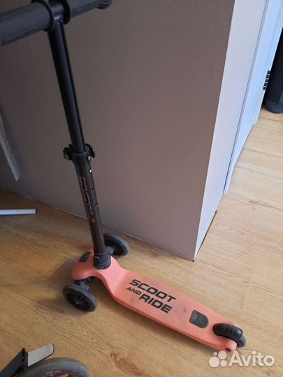 Детский 3-колесный самокат Scoot & Ride Highway