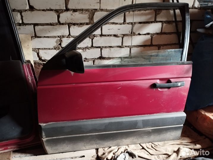 Двери для Passat b3