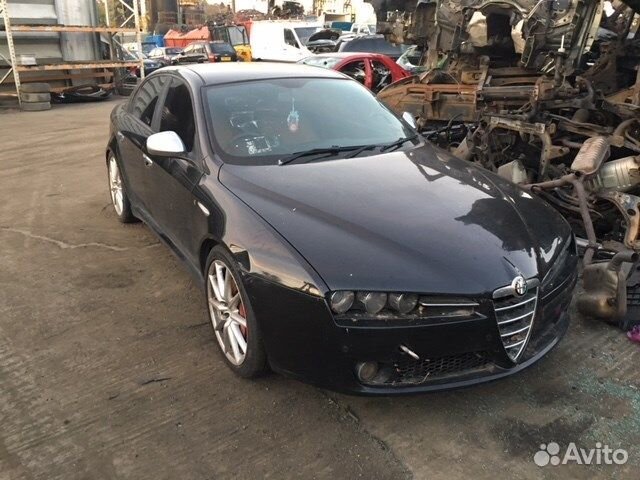 Разбор на запчасти Alfa Romeo 159