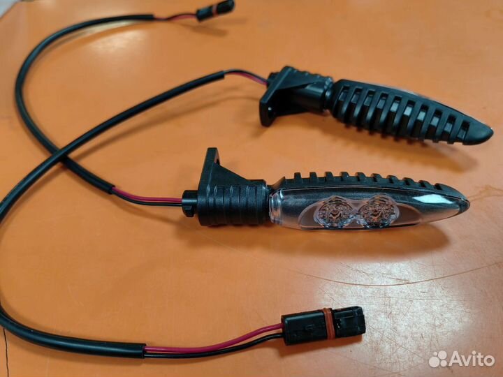 Поворотники пара BMW R 1200 GS передние