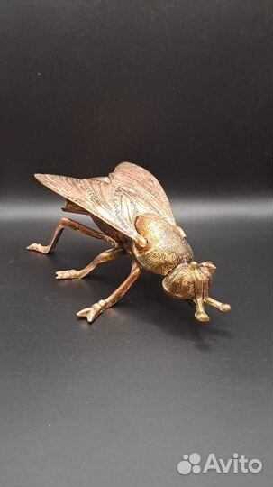 Пепельница муха латунь