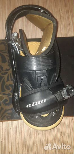 Сноуборд с креплениями