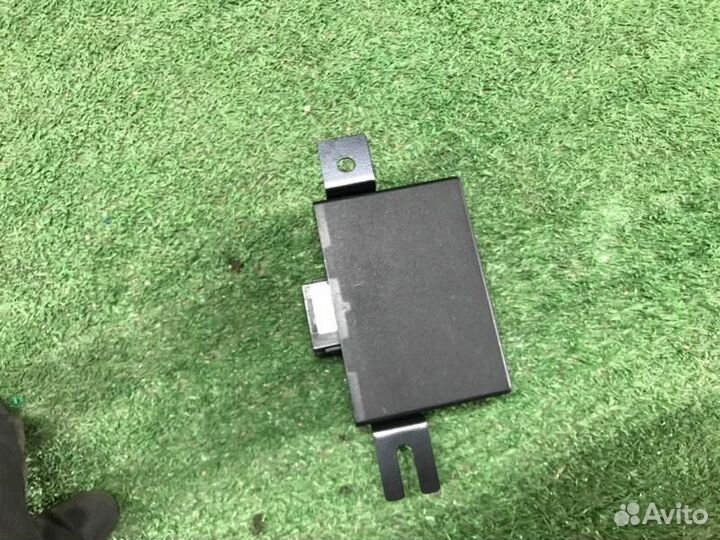 Блок управления фаркопом Range Rover Sport 2 L494