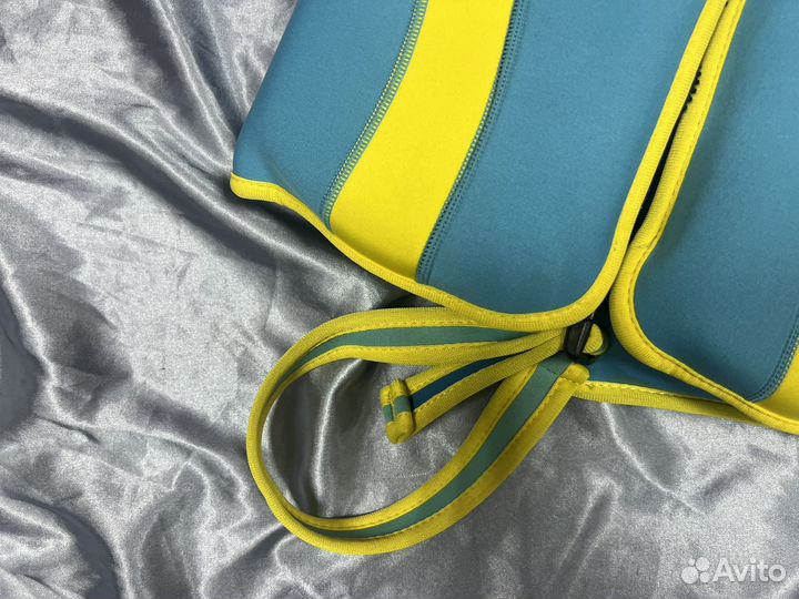 Спасательный жилет неопреновый детский 3 - 6 лет