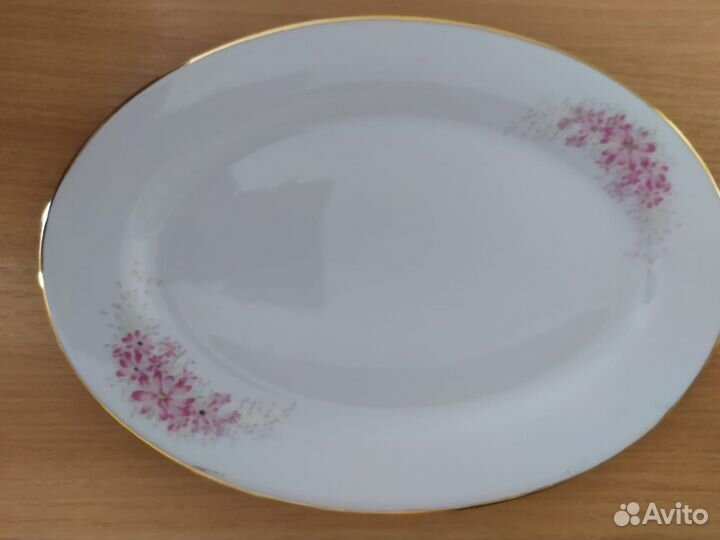 Новый набор тарелок