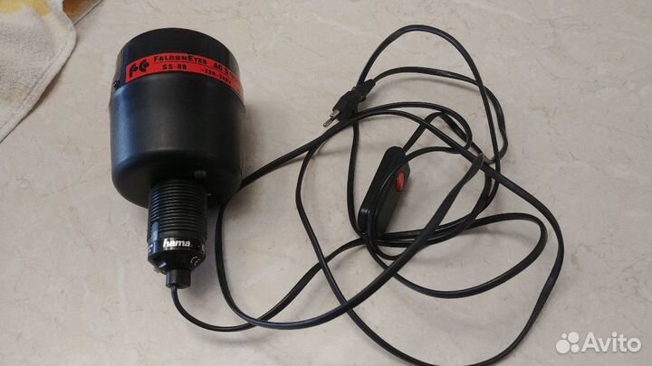 Вспышкп Hama 6722