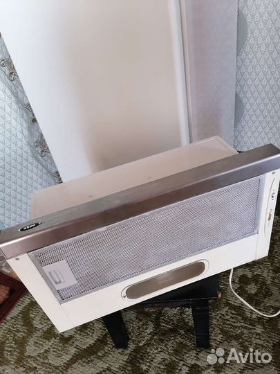 Вытяжка кухонная Акро 50см