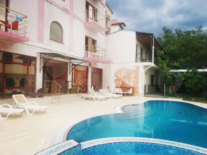 Комната 35 м², 4/4 эт.