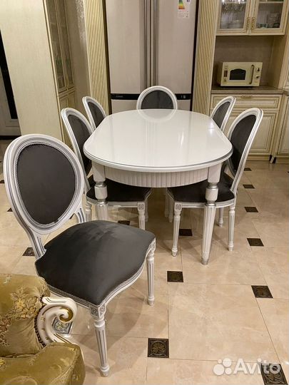 Стол и стуля