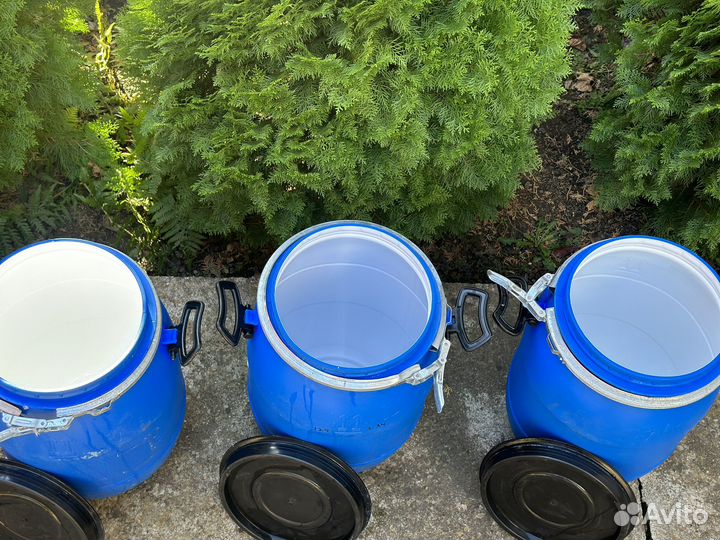 Бочка пластиковая пищевая двухслойная 35 литров