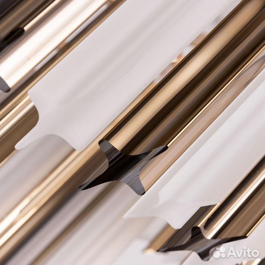 Люстра подвесная металлическая и хрустальная