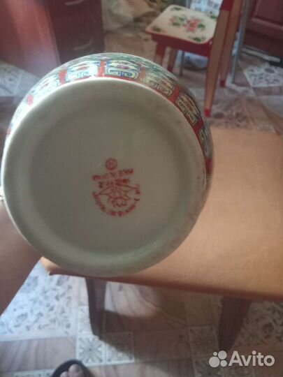 Ваза фарфоровая Китай 50-60года прошлого века