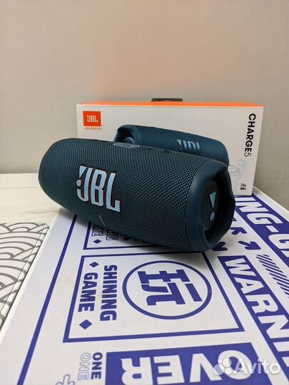 Колонка JBL Charge 5