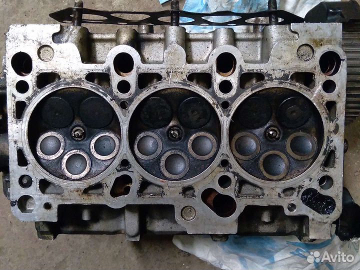Головка двигателя audi