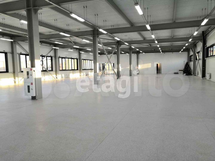 Сдам торговое помещение, 400 м²