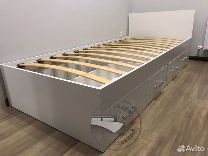 Кровать 90х200 с ящиками