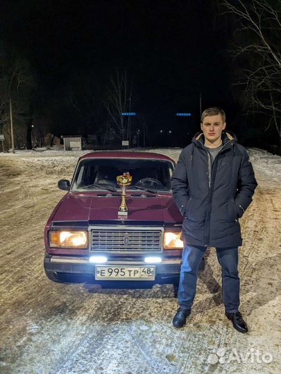 Свой человек