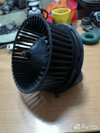 Моторчик печки ford Mondeo 1