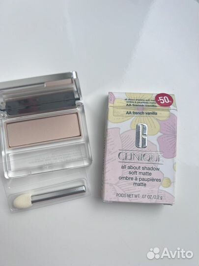 Тени для век Clinique AA,AE,05