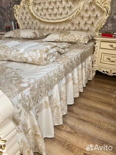 Комплект постельного белья в наличии