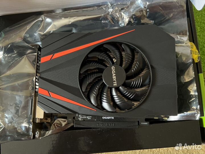 Видеокарта Gigabyte GeForce GTX 1060 3GB