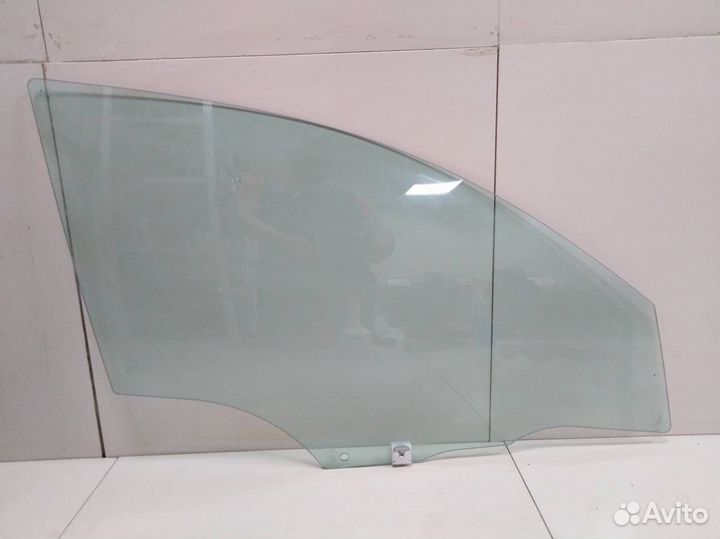 Стекло двери передней правой Mazda Mazda 3 BK 2002