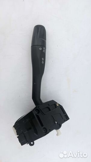 Переключатель поворотов Мицубиси Каризма