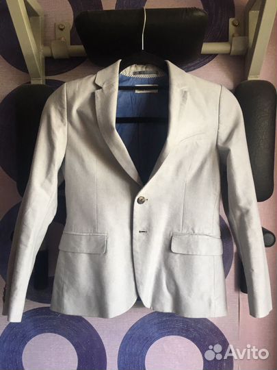 Белый пиджак H&M на мальчика 140 рост