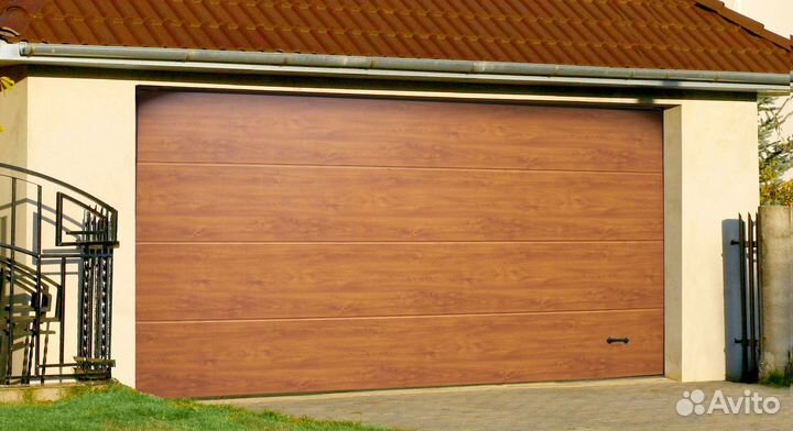 Секционные ворота