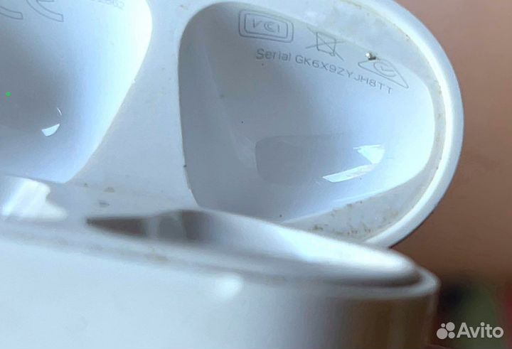 Беспроводные наушники apple airpods 1