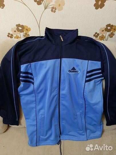 Спортивные вещи пакетом