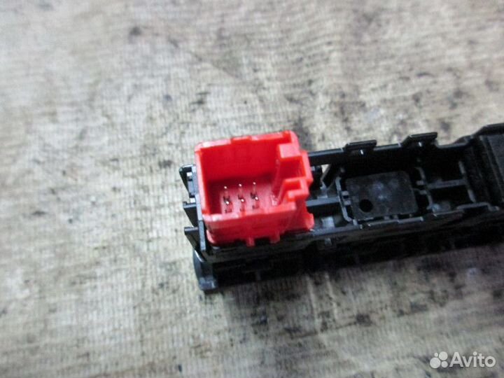 Блок кнопок Skoda Rapid 2013-2020 (5JA927132AJ)