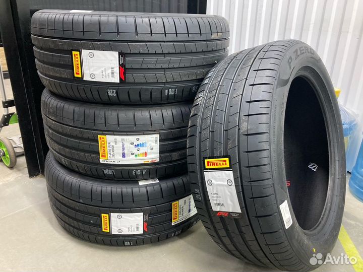 Pirelli P Zero 275/30 R21 98Y